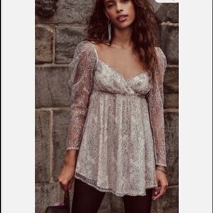 Free People ‘Heavenly Lace’ babydoll lace tunic. Size medium.
